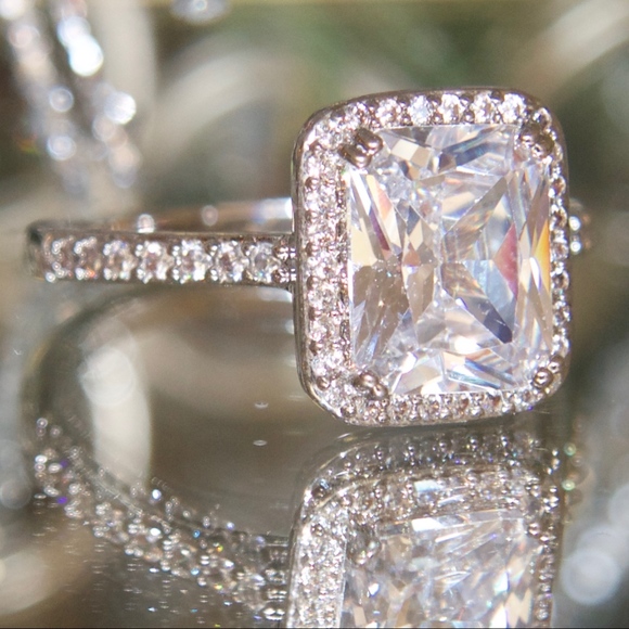 14kt Gold Dipped White Topaz Halo Engagement Ring - Picture 4 of 7